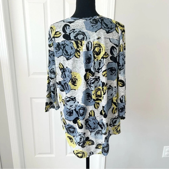 Ann Taylor  Loft Floral Pure Linen Knitted Top - Picture 3 of 16